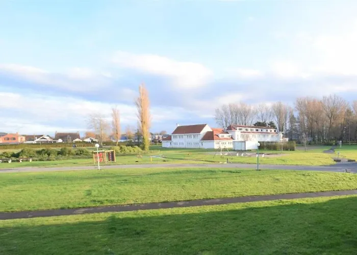 Apartment Happy Lotus De Haan